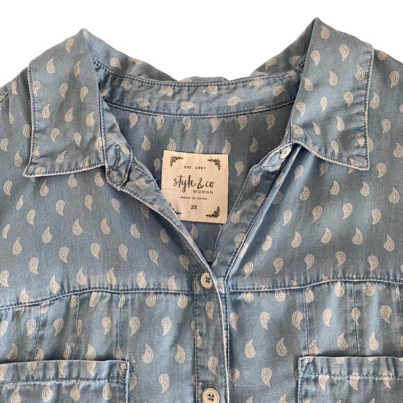 Via Penny Lane Reworked Apparel | The Beatles Graphic Chambray Button Down Shirt - Picture 2 of 10